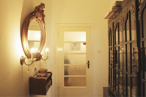 Desayuno continental todos los días (EUR 13 por persona)