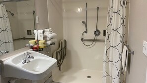 Standard Room | Bathroom | Shower, free toiletries, hair dryer, towels - Apex Inn (South Lake Tahoe)