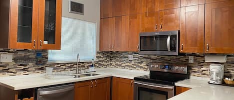 Standard House | Private kitchen | Fridge, microwave