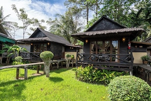 1 bedroom, in-room safe, travel crib, free WiFi