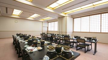 قاعة الولائم والاحتفالات