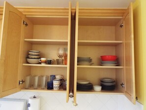 2 Bedroom 2 Bath Apartment  | Private kitchen