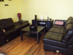 3 Bedroom 2 Bathroom and Living Room House | Living area