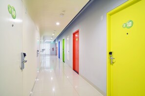 Hallway - POP! Hotel Kemang Jakarta (Jakarta)