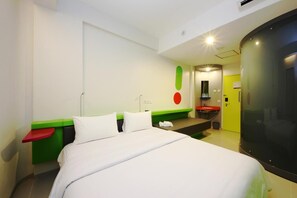 ตู้นิรภัยในห้องพัก, โต๊ะทำงาน, Wi-Fi ฟรี, ผ้าปูที่นอน