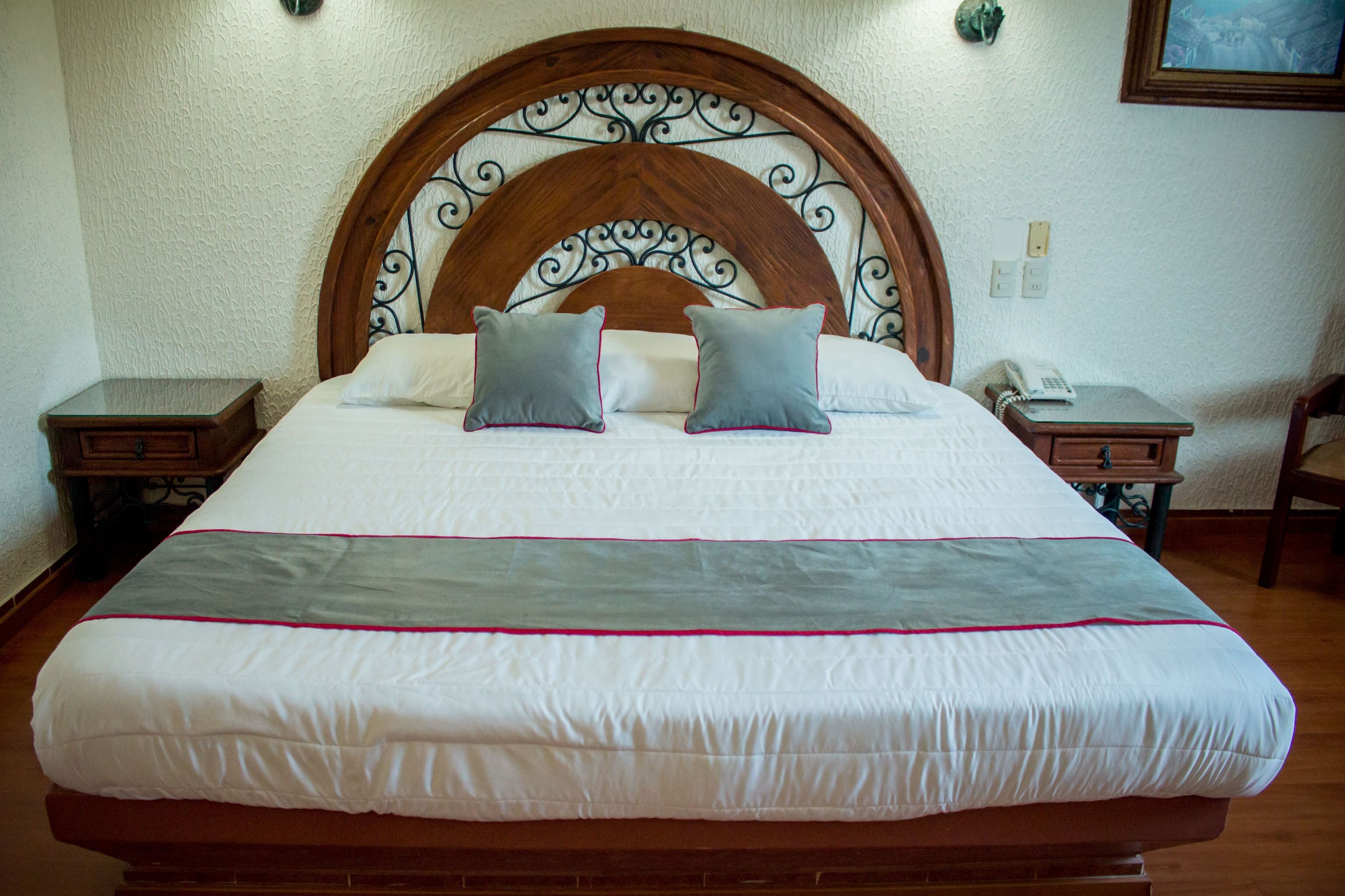 superior room | minibar, desk, free wifi, bed sheets