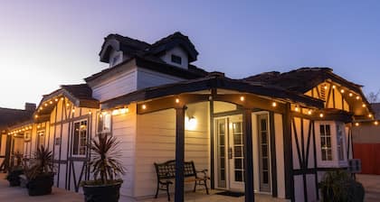 Solvang Inn and Cottages