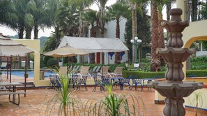 Terrace/patio - Hotel El Rebozo (Valle de Bravo)