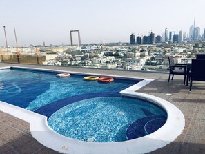 Outdoor pool - Baity Hotel Apartments (Dubai)