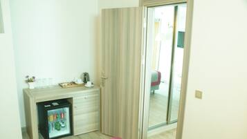 Minibar
