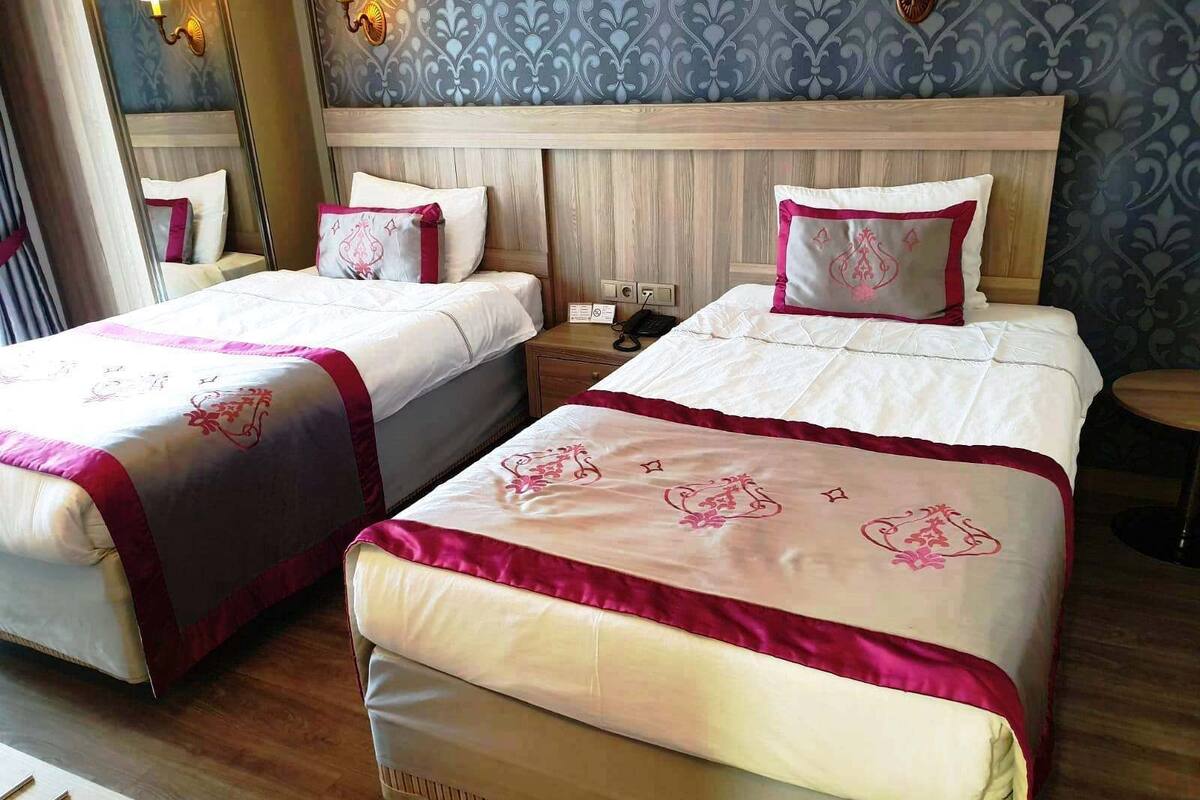 Premium bedding, minibar, in-room safe, soundproofing