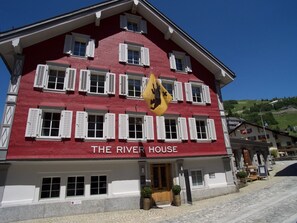 Exterior - The River House Boutique Hotel (Andermatt)