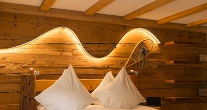 The River House Boutique Hotel