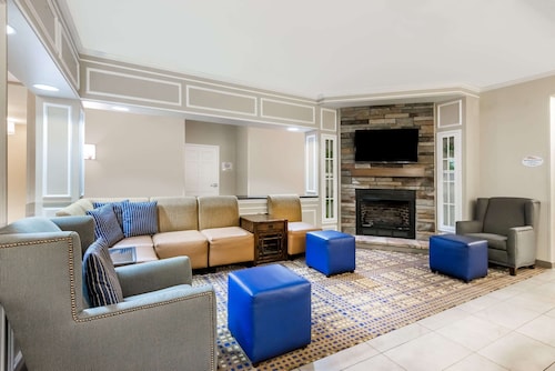 Baymont by Wyndham Erie