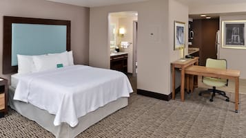 In-room safe, desk, laptop workspace, iron/ironing board