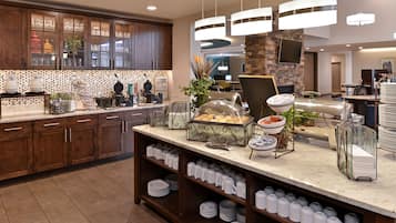 Desayuno buffet incluido todos los días