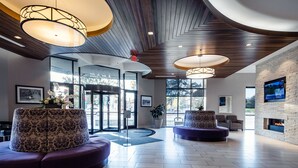 Lobby - Bluemont Hotel (Manhattan)