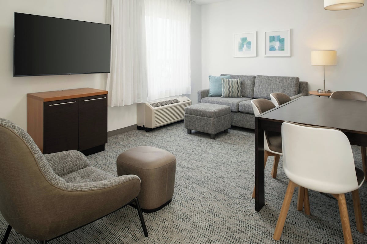 Suite, 2 Bedrooms