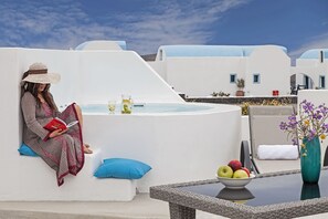 Terrace/patio - Athiri Santorini Hotel (Santorini)
