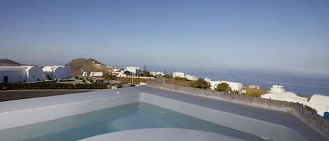 Suite with Outdoor Hot Tub