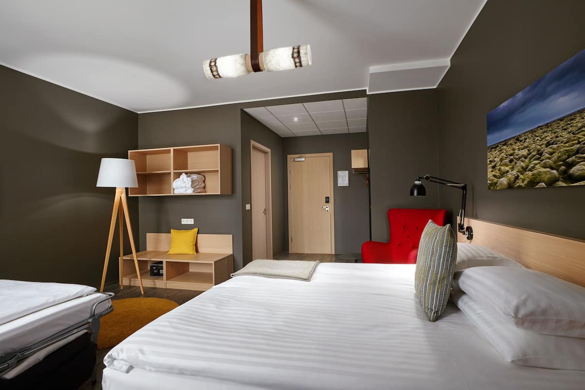 1 bedroom, egyptian cotton sheets, premium bedding, in-room safe