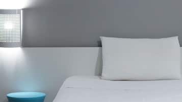 Quarto Twin Standard | Escrivaninha, Wi-Fi de cortesia, roupa de cama