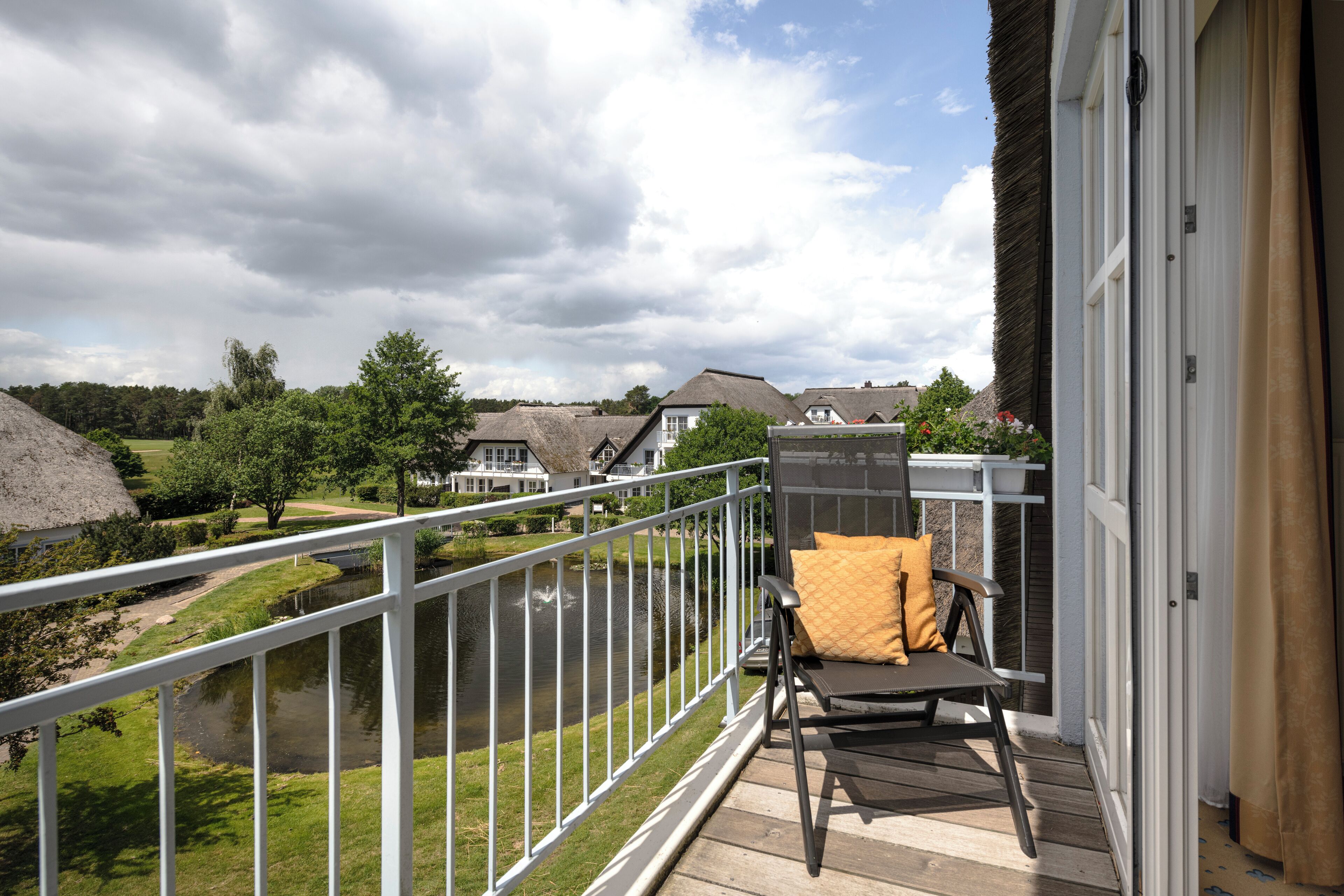 double room, golf view | balcony