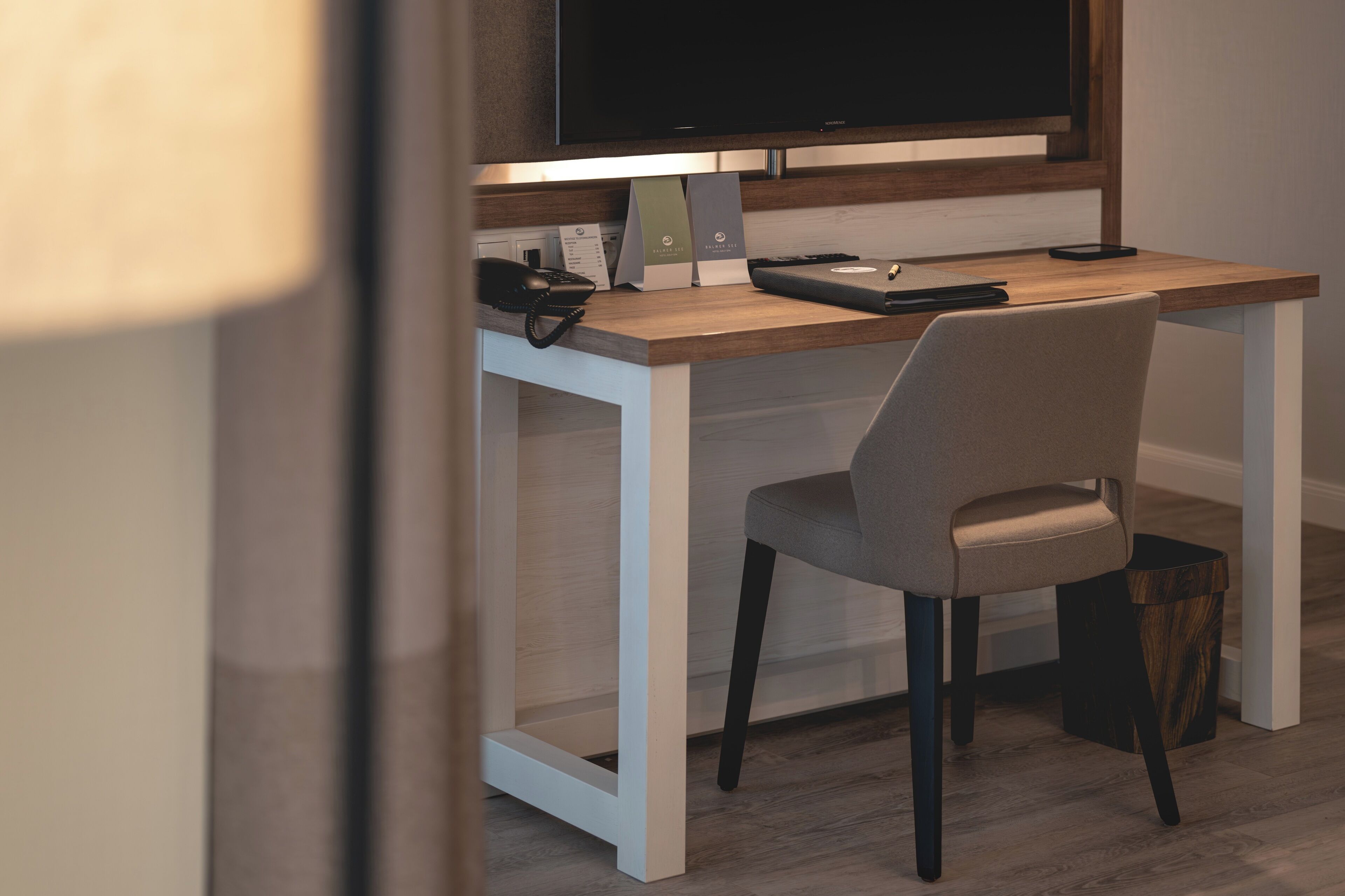 double room, newly renovated | 1 bedroom, hypo-allergenic bedding, in-room safe, iron/ironing board