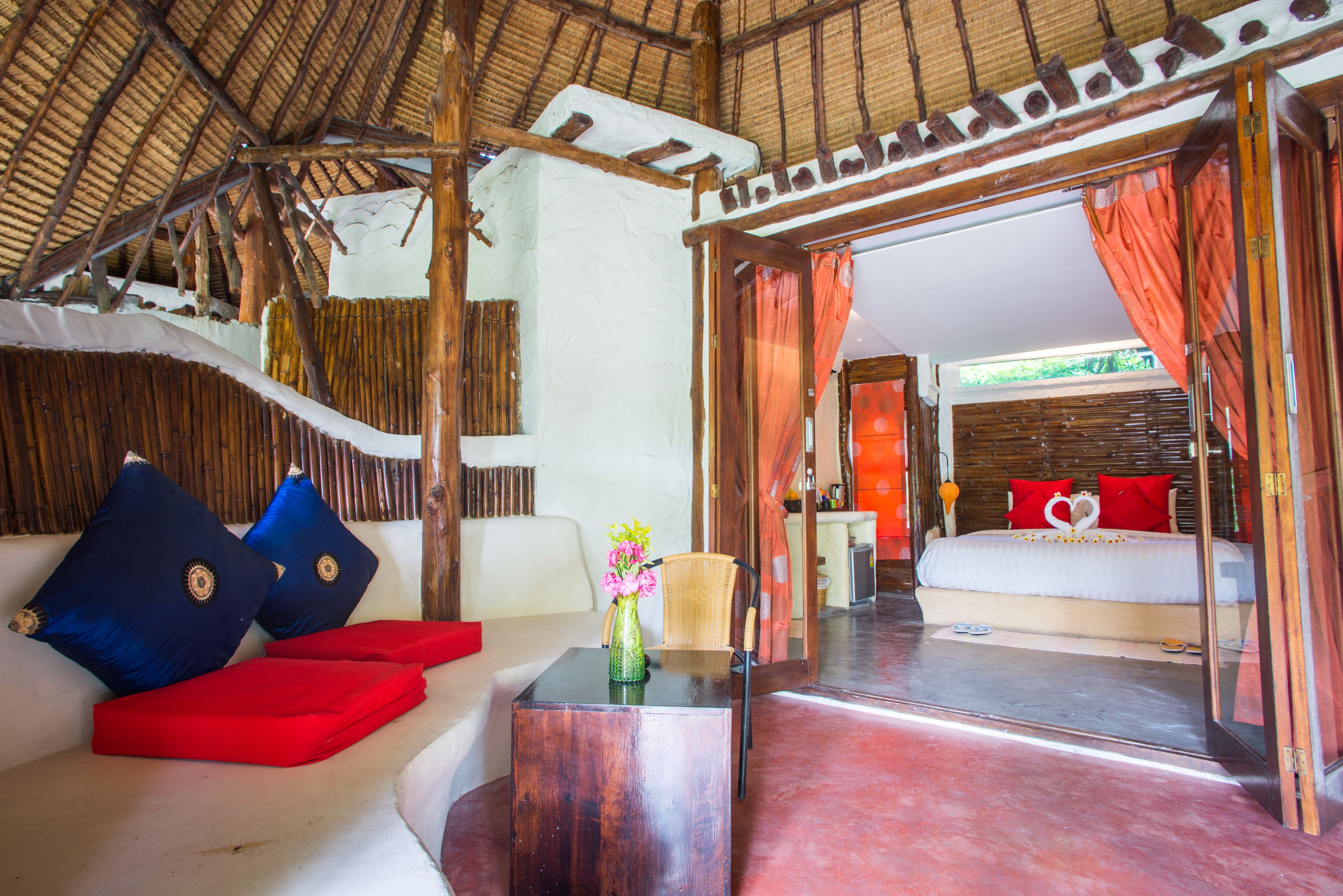 Villa | Minibar, in-room safe, blackout drapes, free WiFi