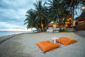 View from property - B52 Beach Resort (Ko Pha-ngan)