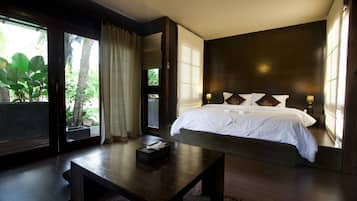 Deluxe Bungalow | Minibar, in-room safe, blackout curtains, free WiFi