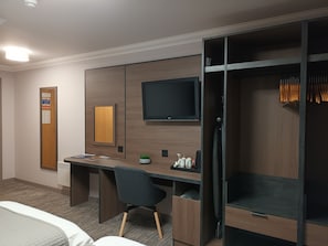 Standard Twin Room, 2 Twin Beds, Accessible | Desk, iron/ironing board, rollaway beds, free WiFi