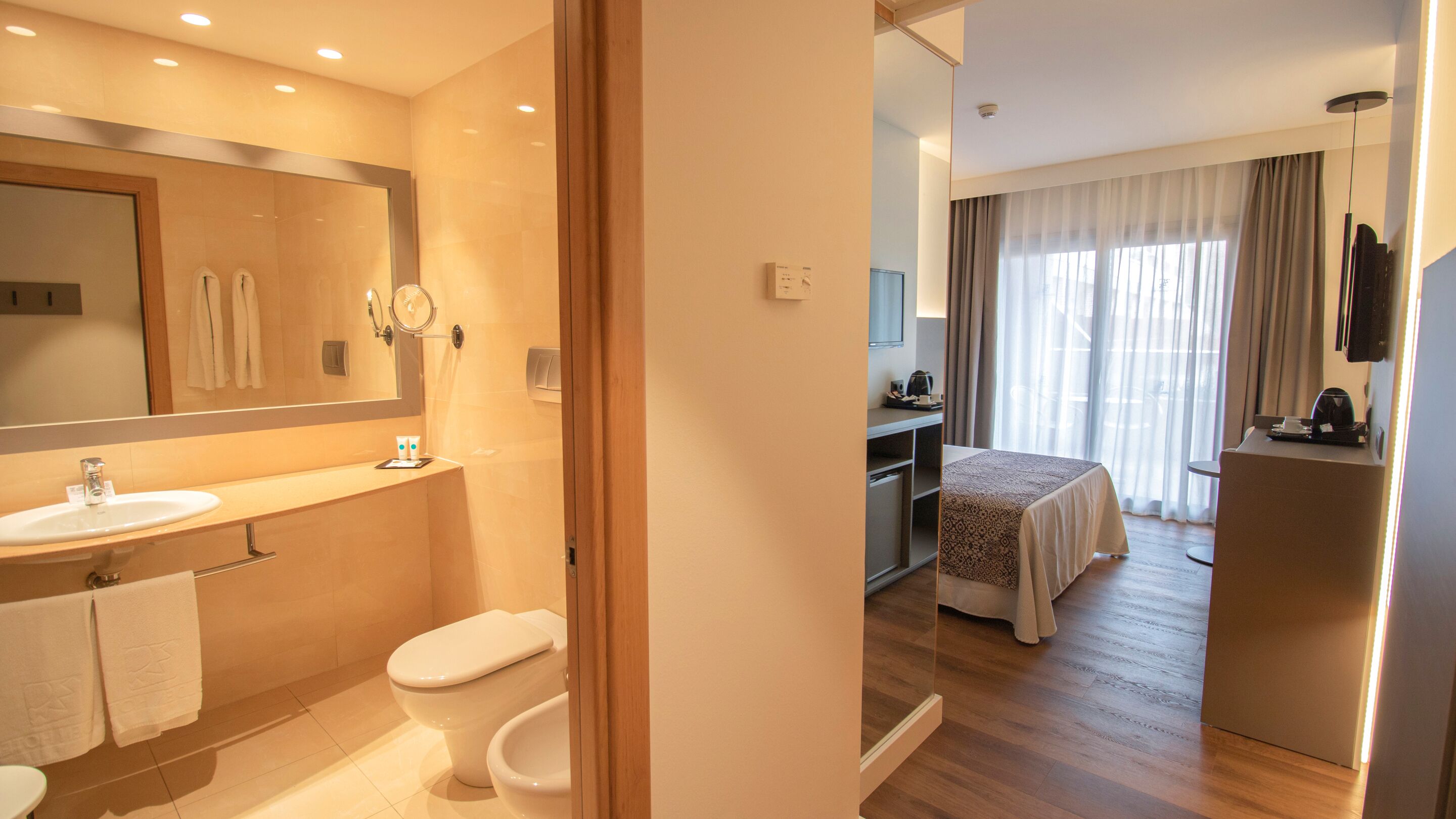 Photo - Golden Bahía de Tossa & Spa 4* Sup.