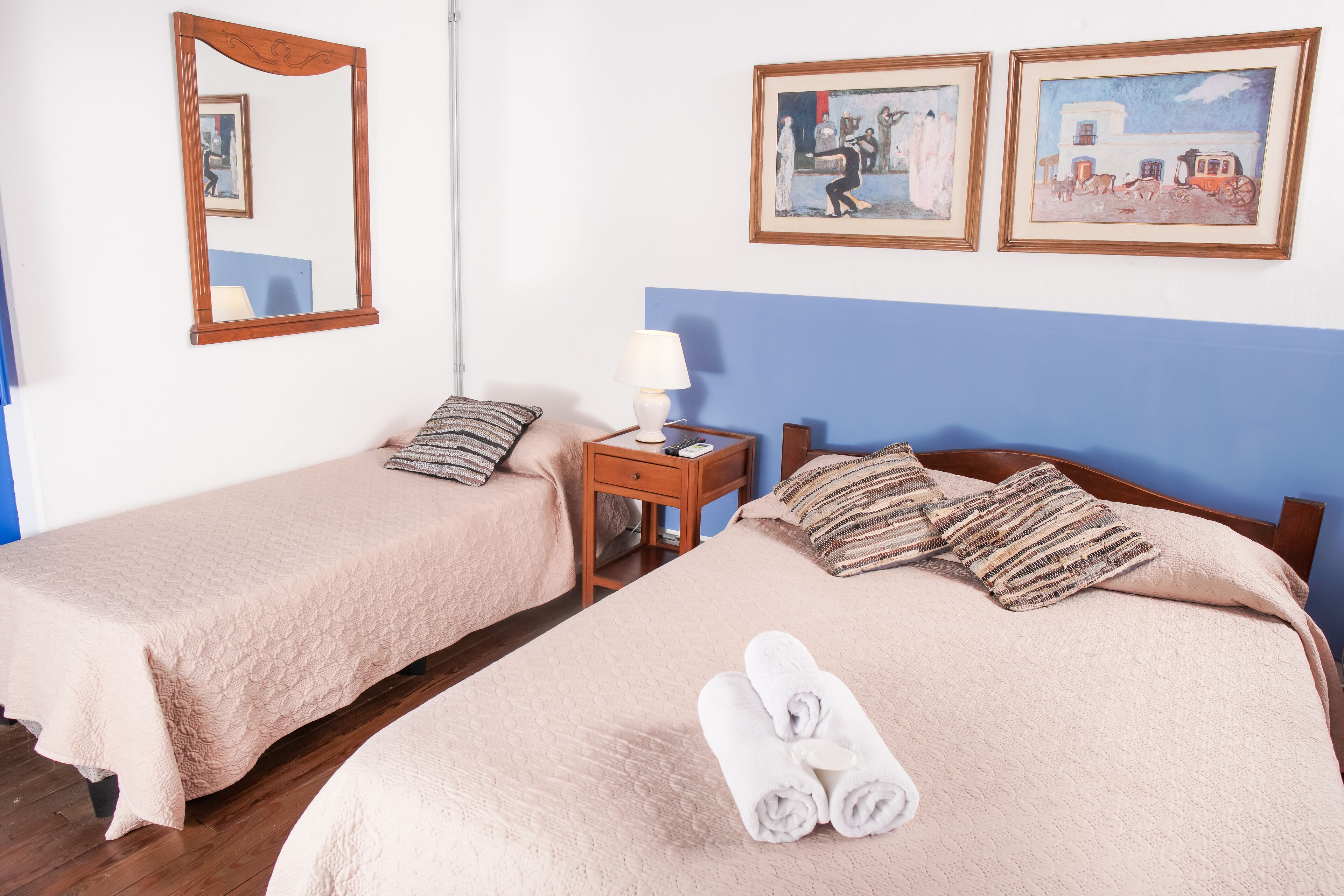 Viajero Colonia Hostel