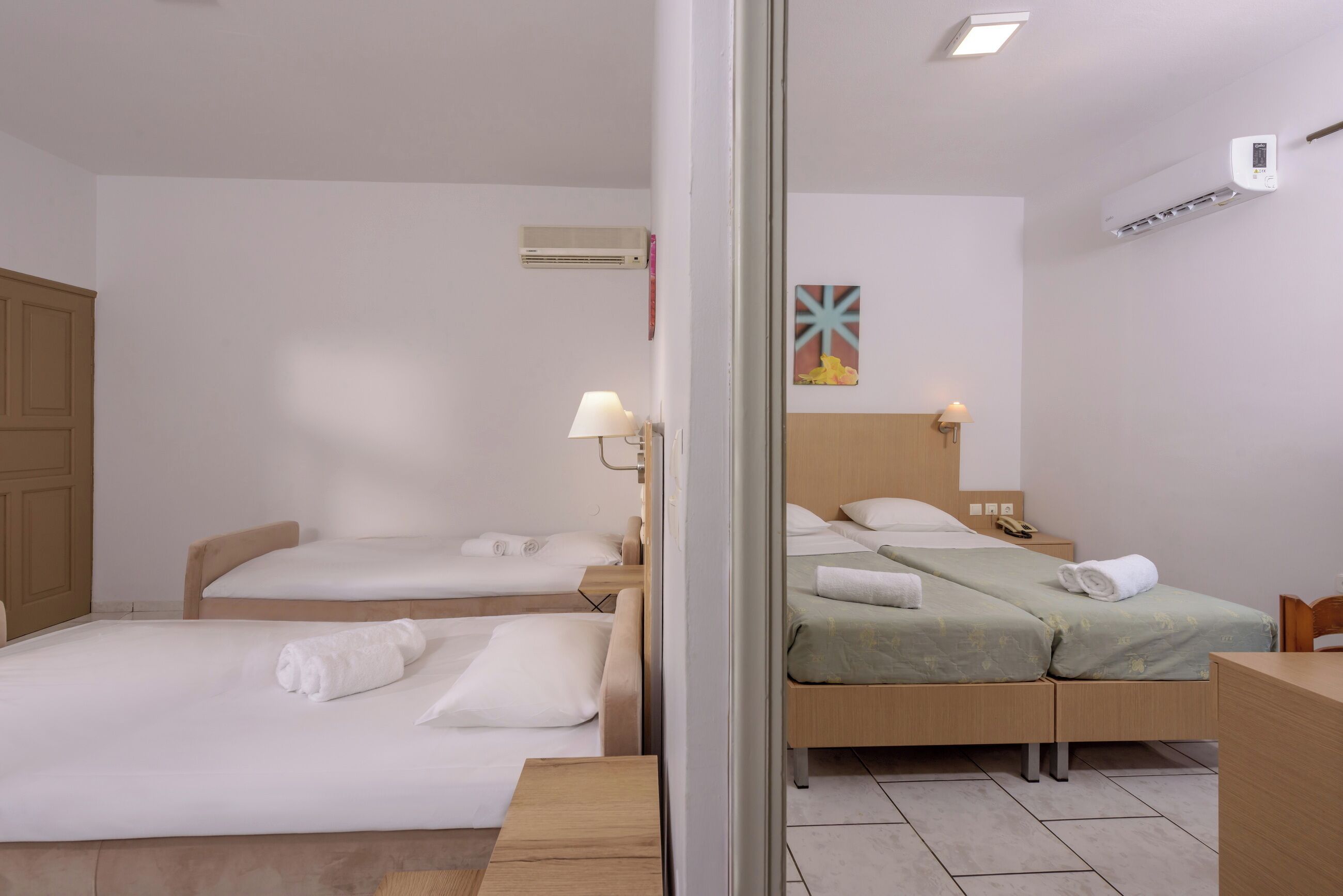 Coffres-forts dans les chambres, rideaux occultants