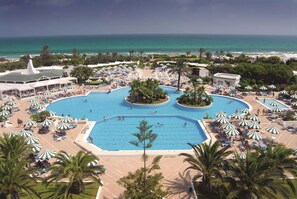 Udendørs pool