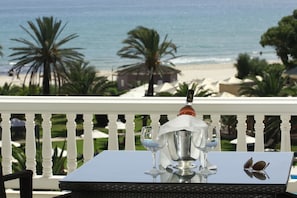 View from property - OCEANA HOTEL & SPA (Hammamet)