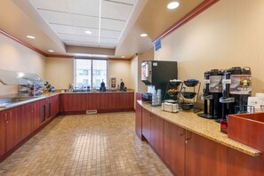 Free daily buffet breakfast 