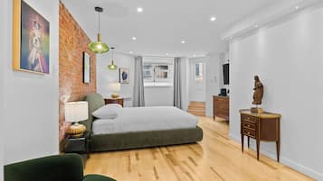 Chambre Familiale, 2 grands lits, rez-de-chaussée | Literie de qualité supérieure, décoration personnalisée