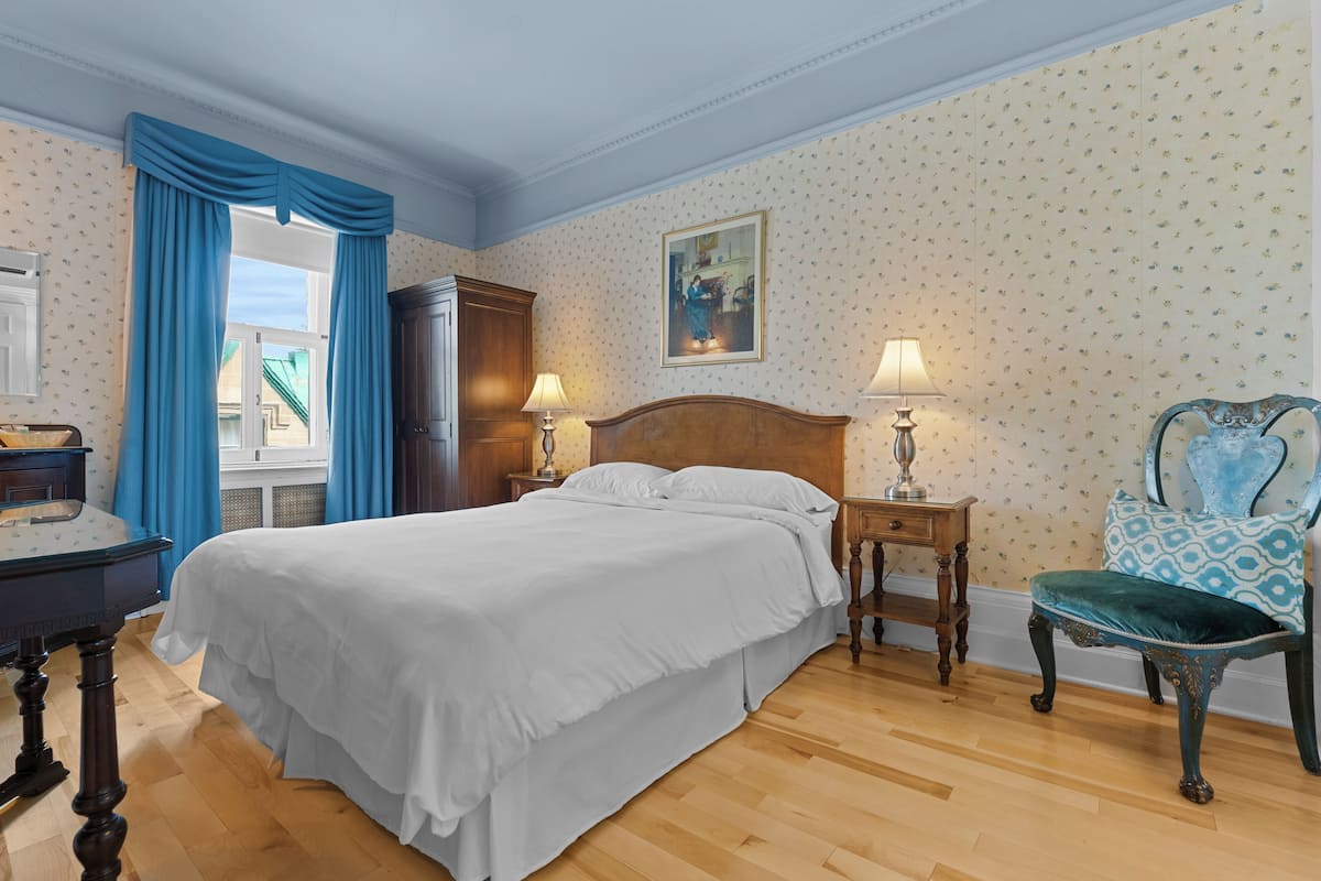 Premium bedding, individually decorated, individually furnished