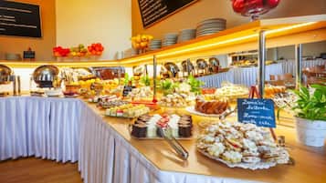 Daily buffet breakfast (EUR 16 per person)