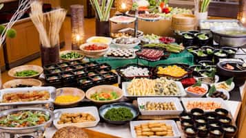 Comida y bebida
