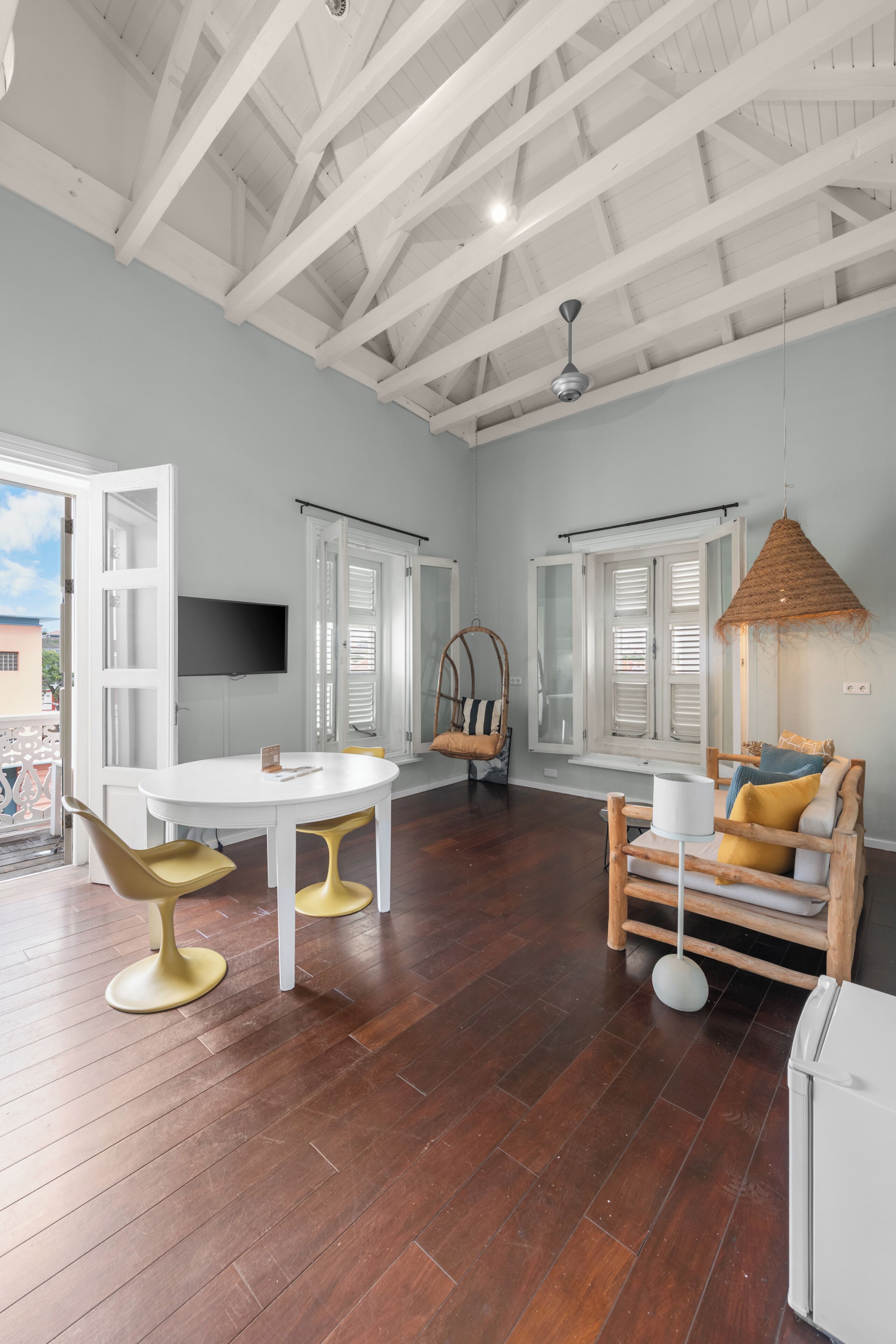 Apartamento Confort, 1 habitación, vistas a la ciudad | Zona de estar
