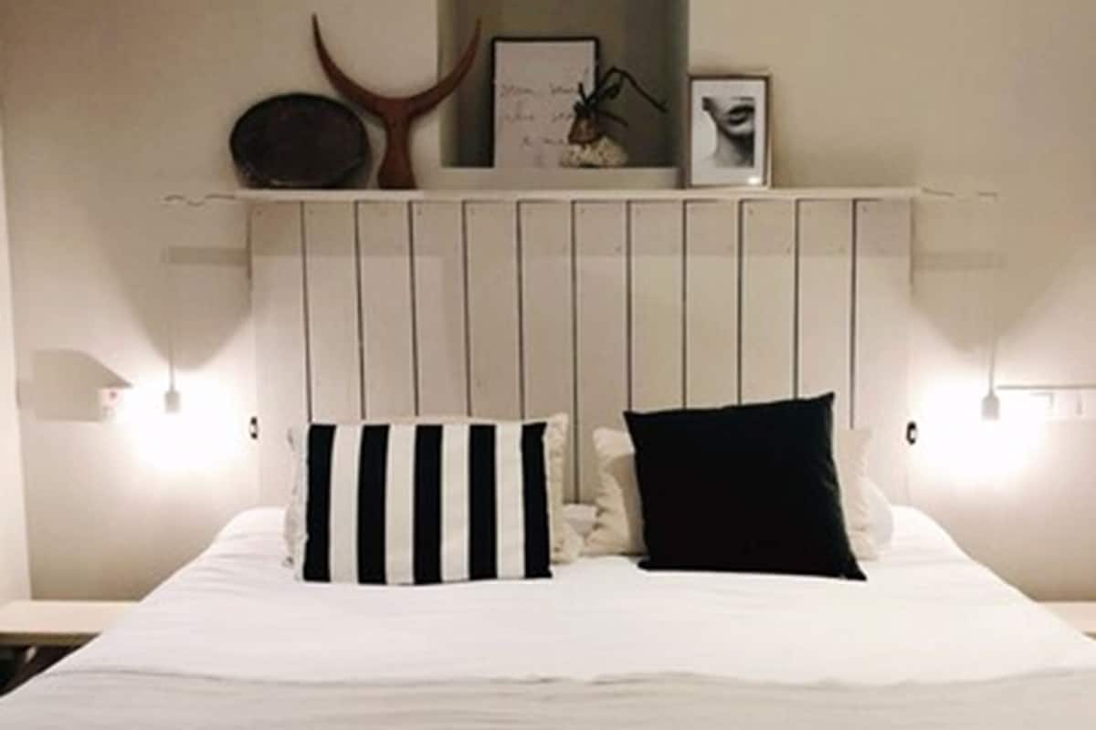 Sengetøy av topp kvalitet, minibar, safe på rommet og blendingsgardiner