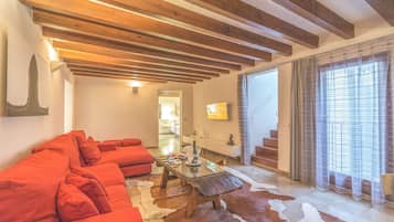 Suite de lujo, Terraza, vista a la ciudad | 1 habitación y caja de seguridad en la habitación
