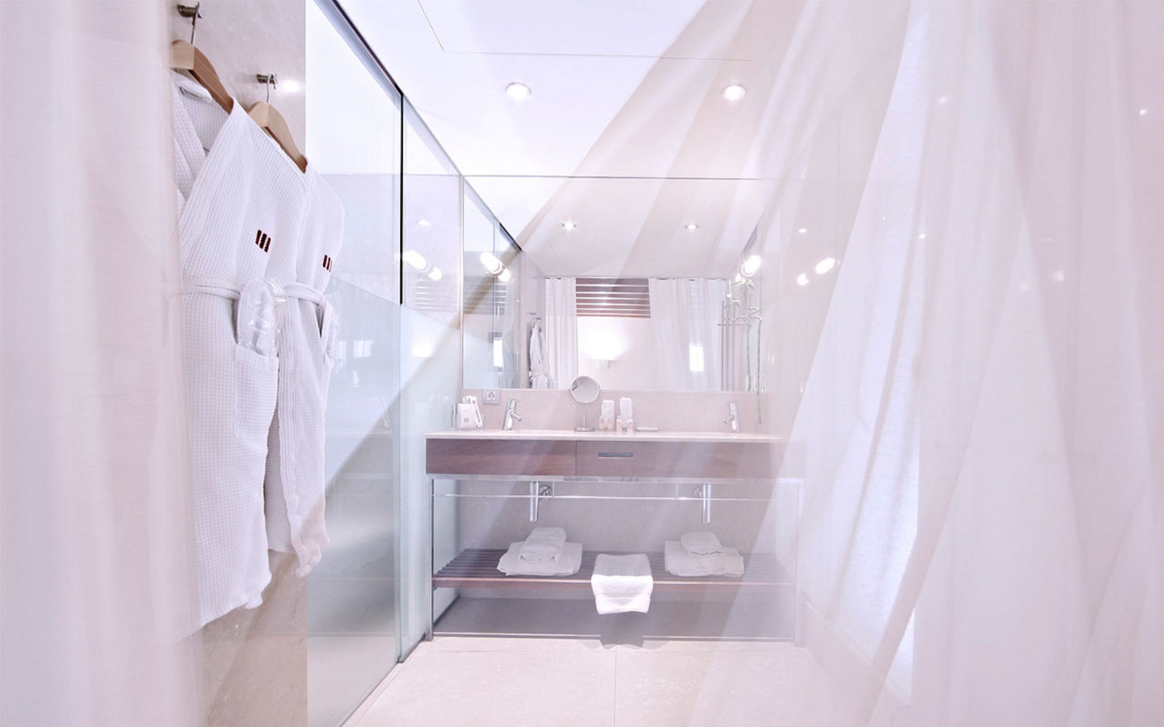 1 bedroom, in-room safe, individually decorated, desk