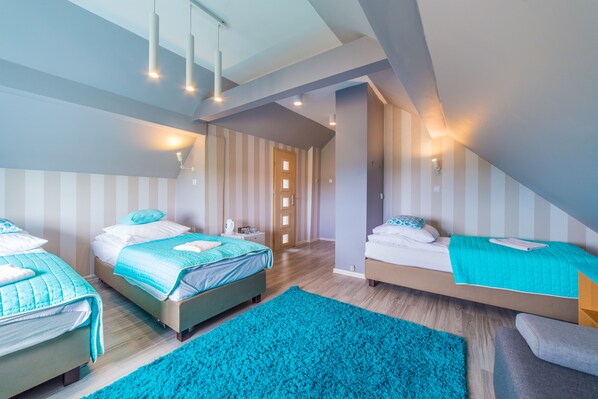 Suite, 1 Bedroom | In-room safe, free WiFi, bed sheets - Motelik Mister (Mielno)