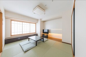 Chambre Tradition, non-fumeur, vue océan (Japanese-Western Style)(Main Building)