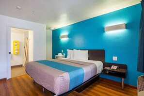 Desk, blackout drapes, free WiFi, bed sheets