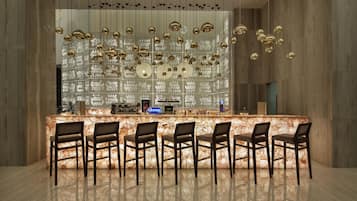 7 bares y bar junto a la piscina